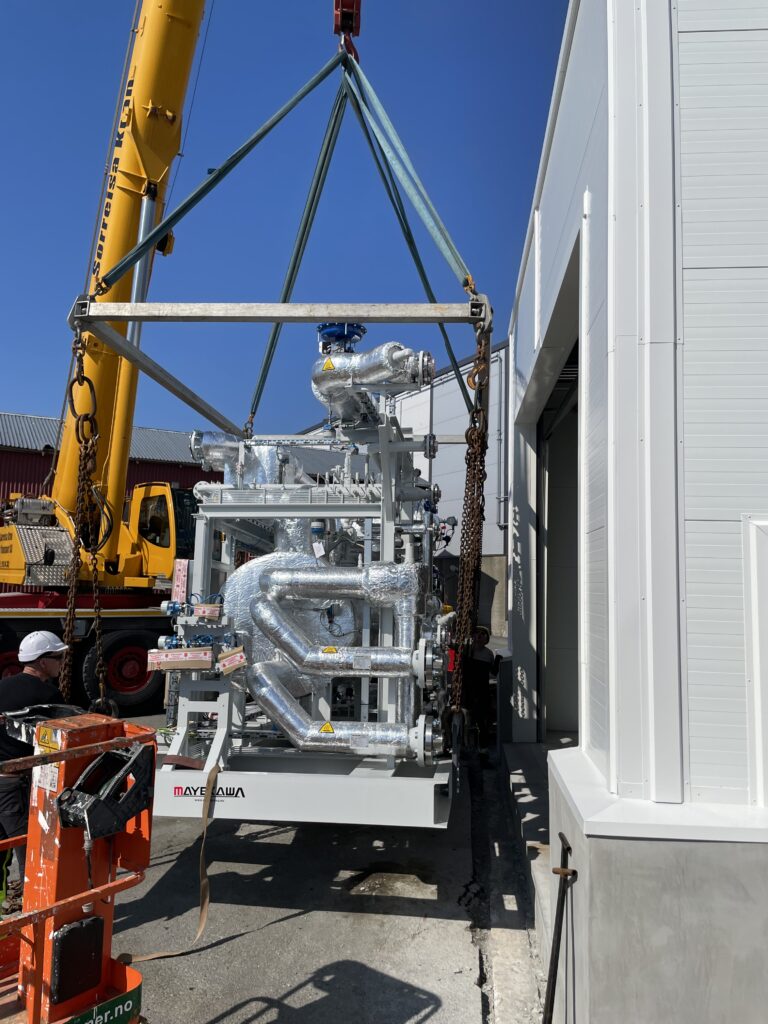 Heat pump in a Norwagian shrimp processing plant. Photo: Jaran Rauø, Director of Development, Stella Polaris